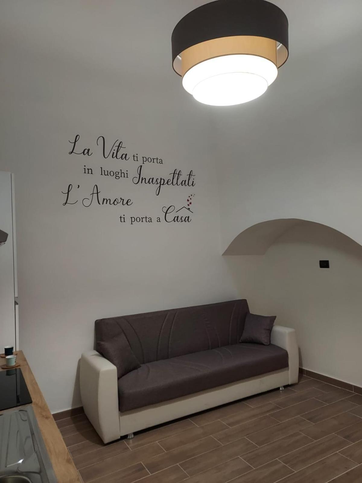 Bed and Breakfast La Casa Antica Модуньо Экстерьер фото